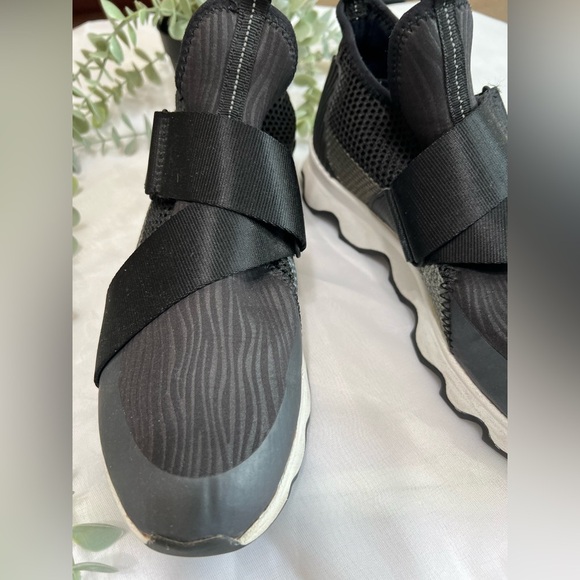 SOREL Kinetic Sneaker Black Hi-Top size 10 - Picture 2 of 12